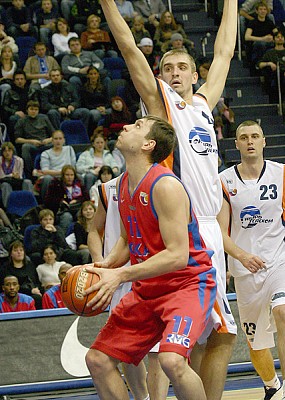 Захар Пашутин (фото cskabasket.com)