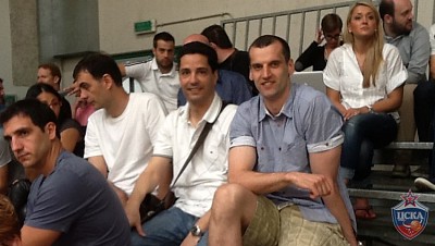 Яннис Сферопулос и Бенас Маткявичюс  (фото cskabasket.com)