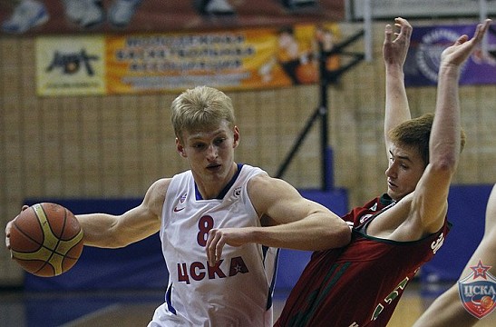 В финал – уверенной поступью
