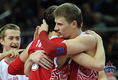 Андрей Воронцевич и Алексей Швед  (фото М. Сербин, cskabasket.com)