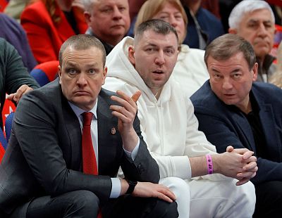 Андрей Ватутин, Виталий Фридзон и Сергей Кущенко (фото: Т. Макеева, cskabasket.com)