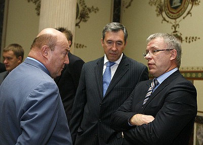 Сергей Чернов, Сергей Тараканов и Вячеслав Фетисов  (фото М. Сербин)