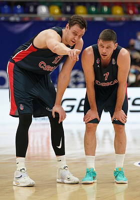 Johannes Voigtmann and Ivan Ukhov (photo: T. Makeeva, cskabasket.com)