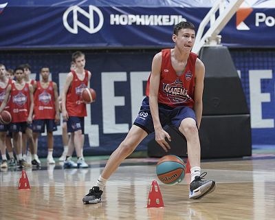 (фото: Т. Макеева, cskabasket.com)