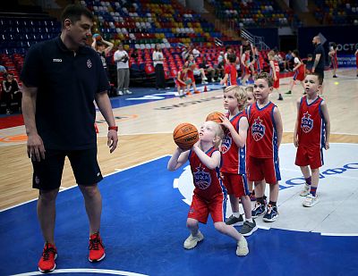 (фото: М. Сербин, cskabasket.com)
