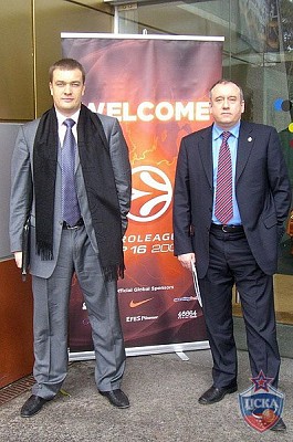 Андрей Ватутин и Юрий Юрков (фото cskabasket.com)