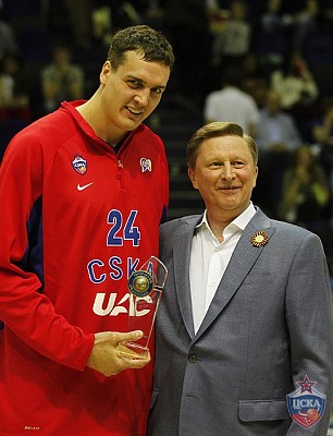 Александр Каун и Сергей Иванов (фото: М. Сербин, cskabasket.com)