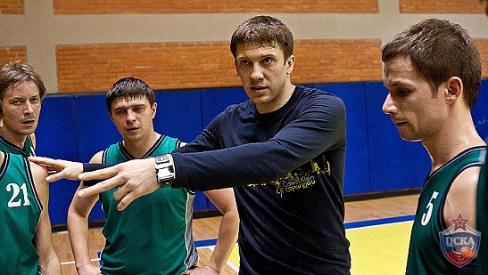 Понкрашов обыграл дебютанта Воронова