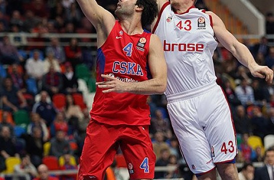 It’s a rout, even after sloppy start