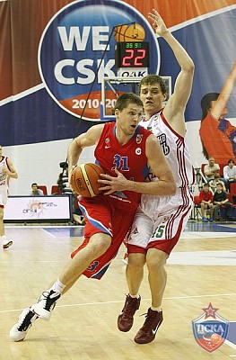 Виктор Хряпа (фото Т. Макеева, cskabasket.com)