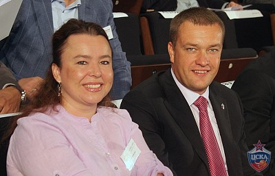 Наталия Фураева и Андрей Ватутин (фото: А. Ураков, cskabasket.com)