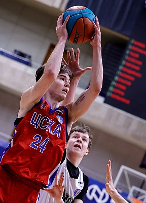  Денис Клуббе (фото: Т. Макеева, cskabasket.com)