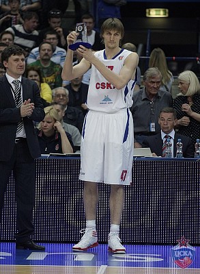Андрей Кириленко - MVP регулярного чемпионата  (фото М. Сербин, cskabasket.com)
