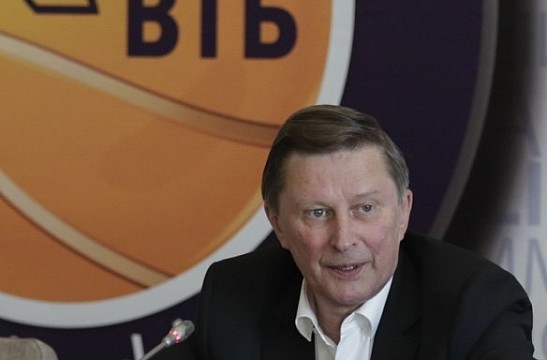 Команд меньше, денег больше