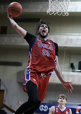 (фото: Т. Макеева, cskabasket.com)