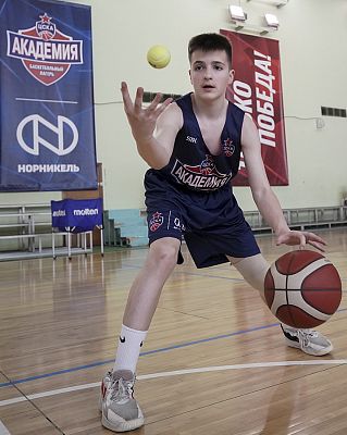 (фото: Т. Макеева, cskabasket.com)