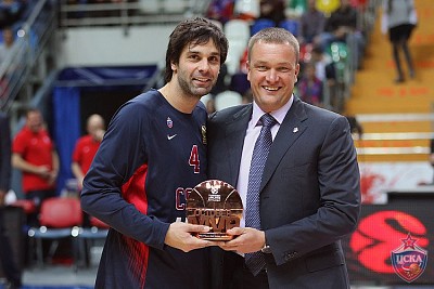Милош Теодосич и Андрей Ватутин (фото: М. Сербин, cskabasket.com)