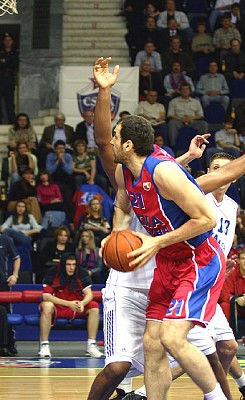 Драган Тарлач (фото cskabasket.com)