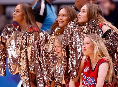 Группа поддержки ЦСКА (фото: М. Сербин, cskabasket.com)