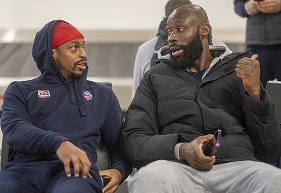 Каспер Уэйр и Тони Джекири (фото: М. Сербин, cskabasket.com)